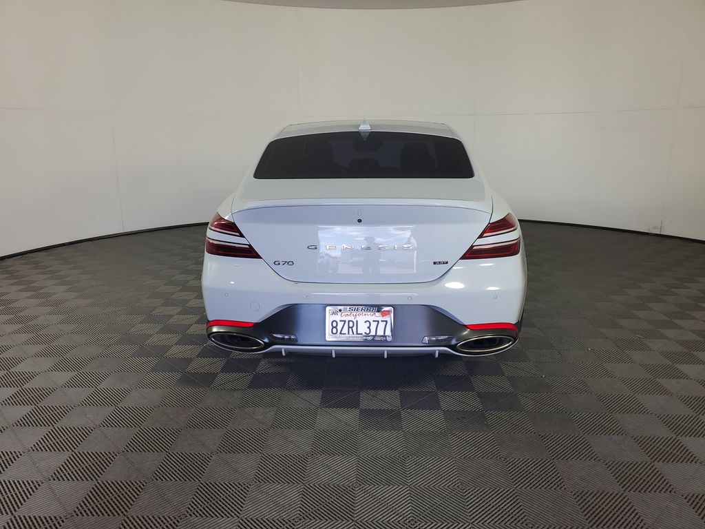 2022 Genesis G70 3.3T photo 5