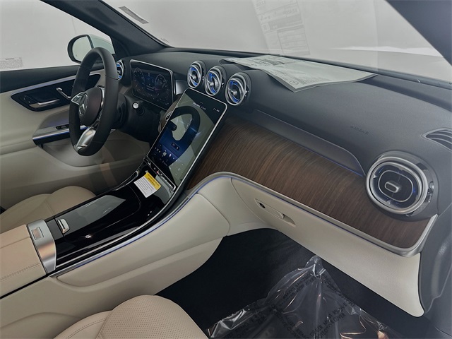 2026 Mercedes Benz GLC 300 4MATIC photo 29