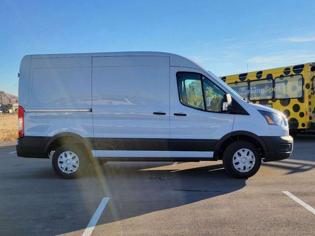 2023 Ford Transit photo 13