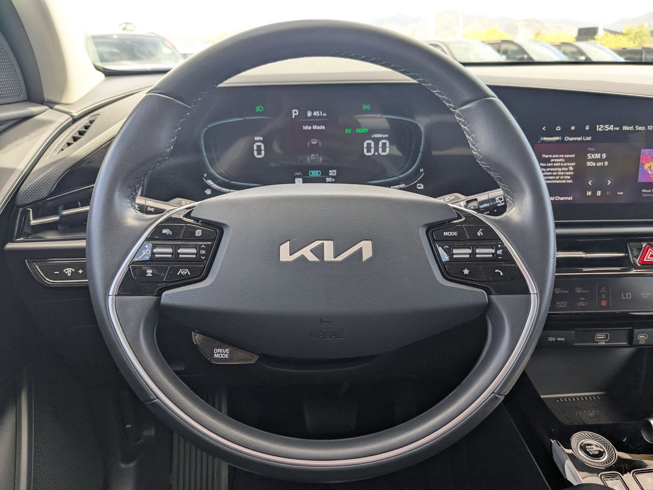 2023 Kia Niro EX photo 13