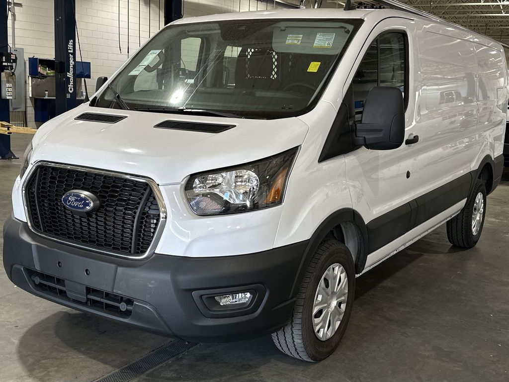 2024 Ford Transit photo 3