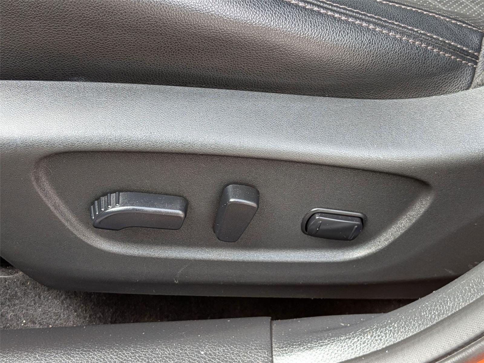2019 Nissan Rogue SL photo 12