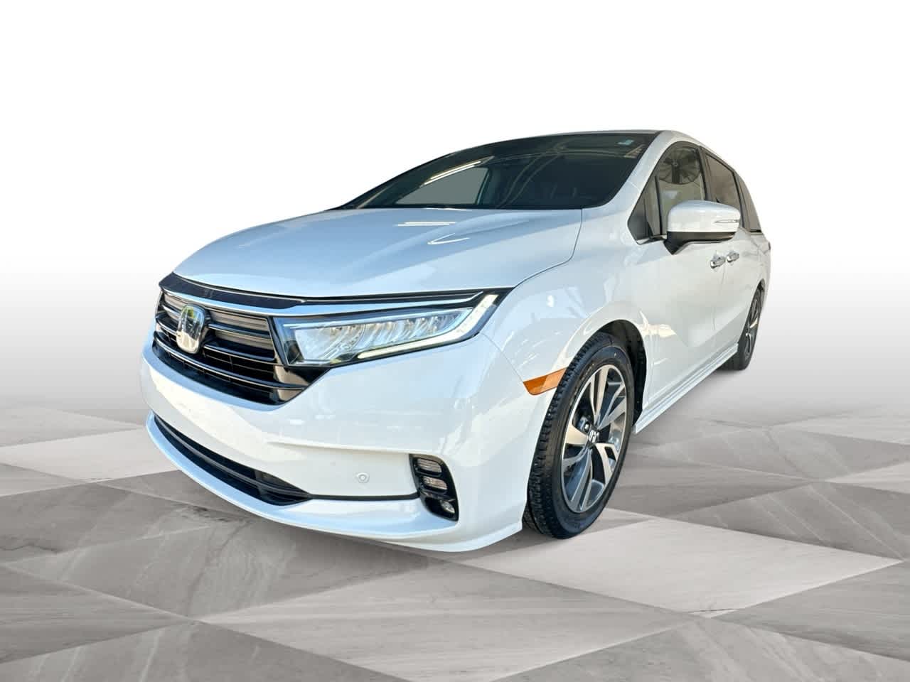 2022 Honda Odyssey Touring photo 4