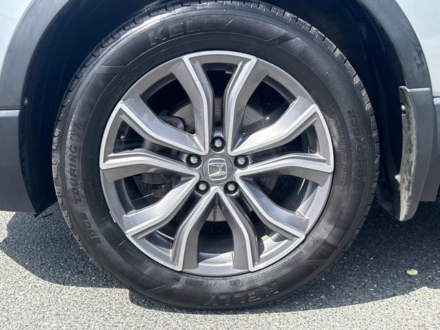2022 Honda CR-V Touring photo 6