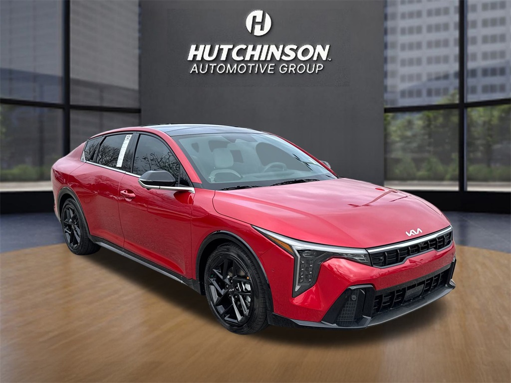 2025 Kia K4 GT-Line Turbo's photo