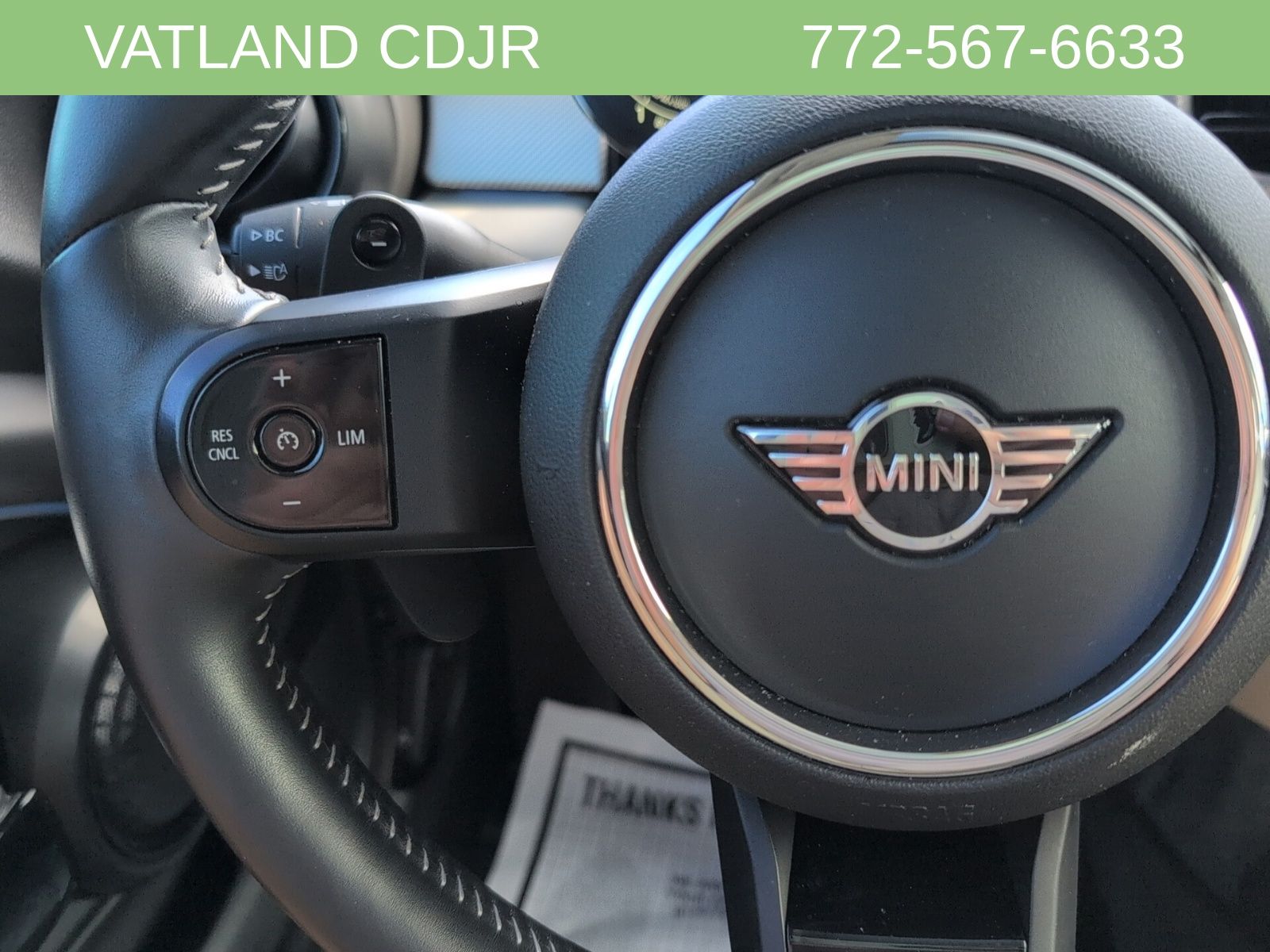 2022 Mini Cooper S Iconic photo 16