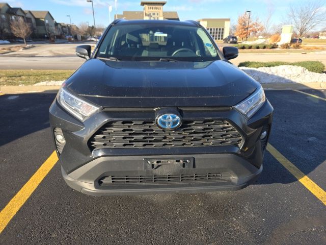 Used 2020 Toyota RAV4 XLE with VIN 2T3RWRFV3LW063431 for sale in Romeoville, IL