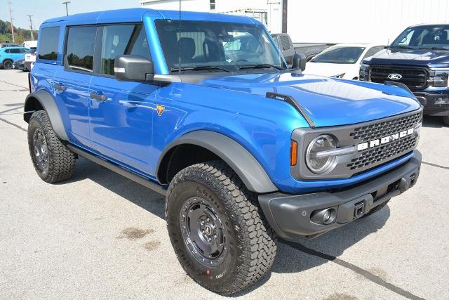 2025 Ford Bronco Badlands photo 3