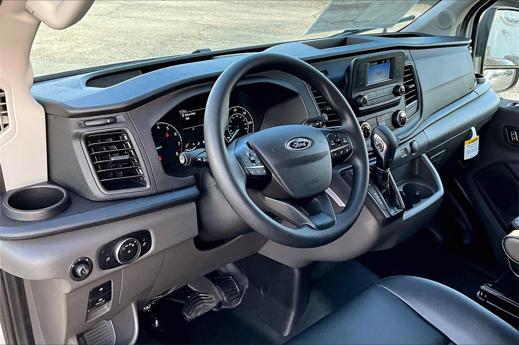 2024 Ford Transit Cargo Van photo 6
