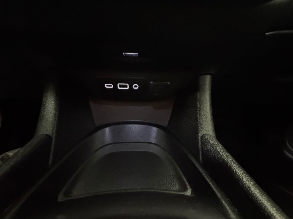 2022 Chevrolet Malibu photo 29