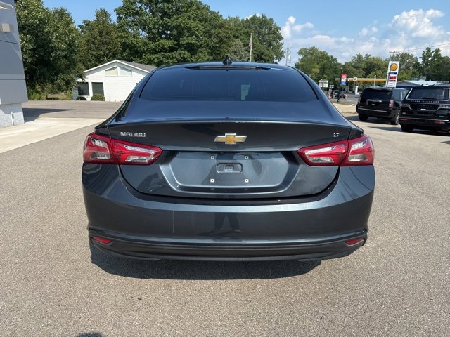 2021 Chevrolet Malibu 1LT photo 3