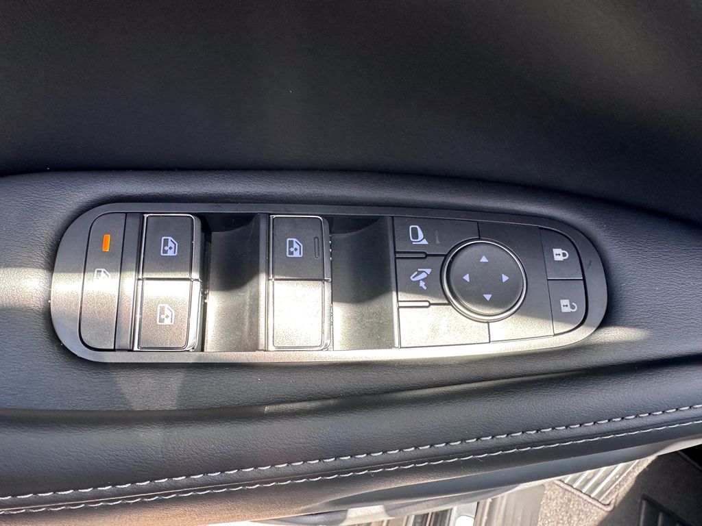 2025 Infiniti QX60 Pure photo 25