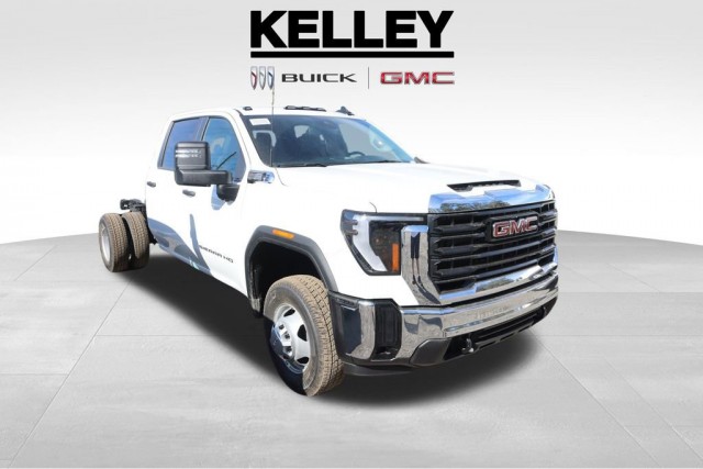 2025 GMC Sierra 3500 Chassis Cab