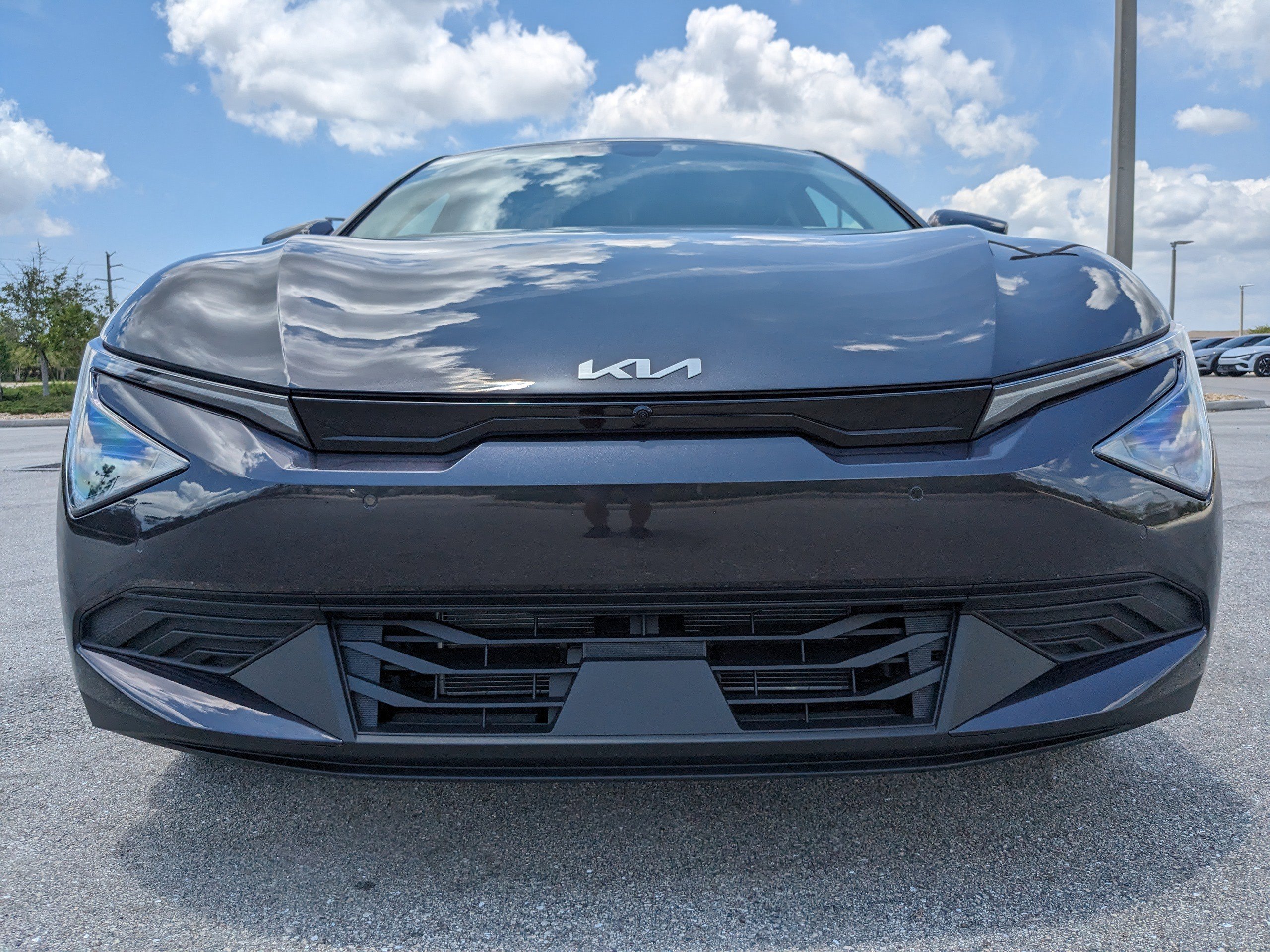 2025 Kia EV6 Light photo 2