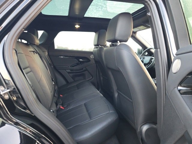 2024 Land Rover Range Rover Evoque Dynamic SE photo 4