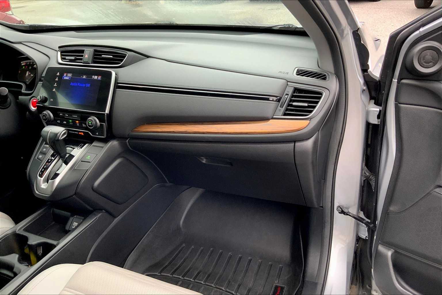 2018 Honda CR-V EX-L photo 18