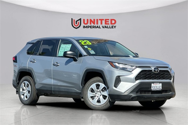 2023 Toyota RAV4 LE