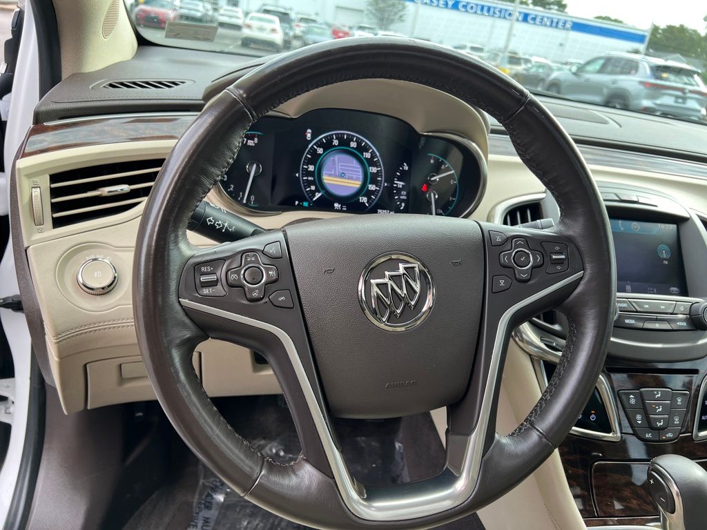 2015 Buick LaCrosse Premium II photo 13