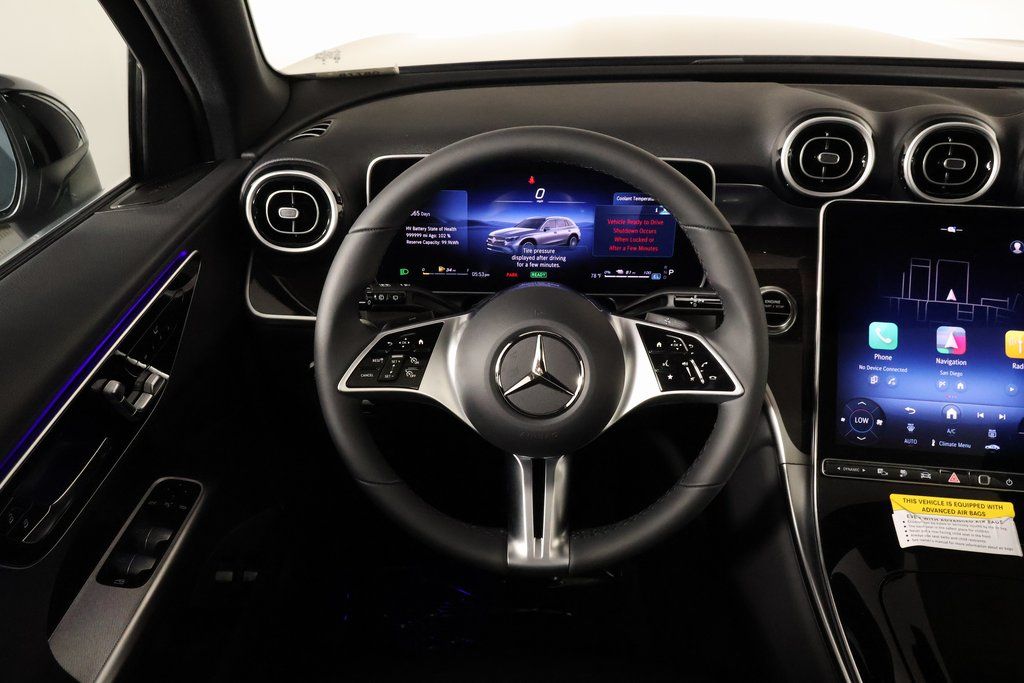 2026 Mercedes Benz GLC 350e 4MATIC photo 3
