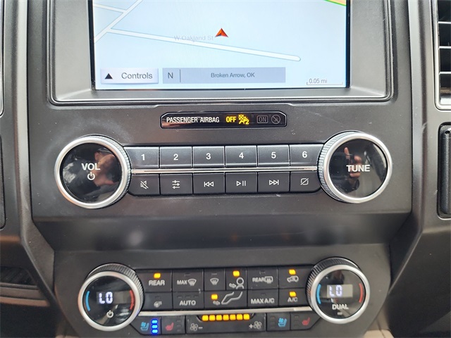 2019 Ford Expedition Limited photo 20
