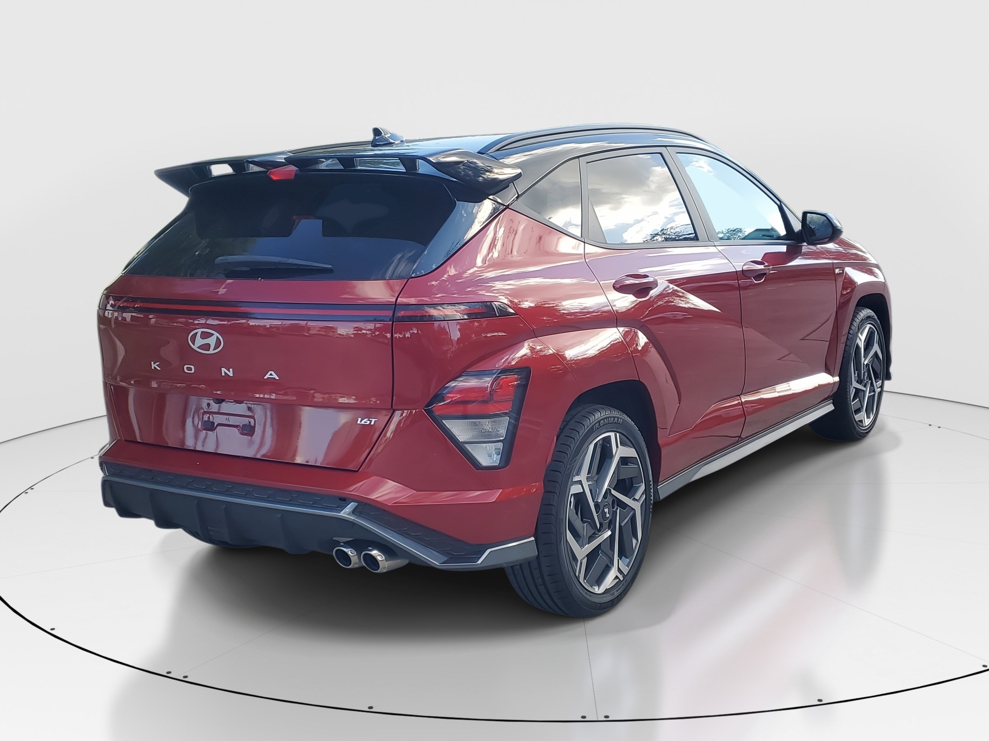 2024 Hyundai Kona N Line photo 3