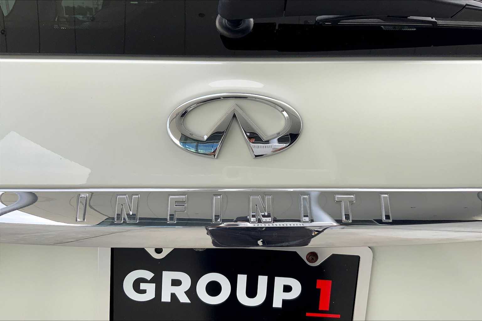 2018 Infiniti QX60 Plus Premium photo 8