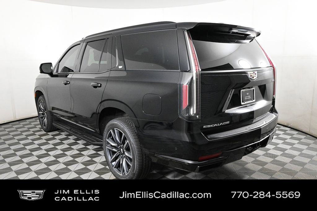 2024 Cadillac Escalade Sport photo 3