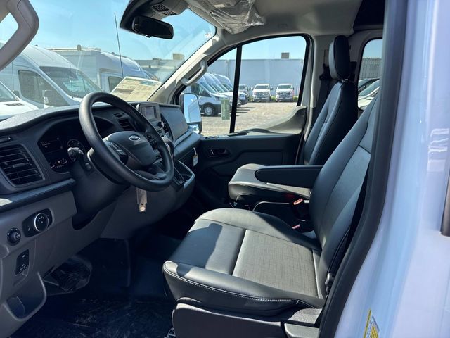 2025 Ford Transit Cargo Van photo 4