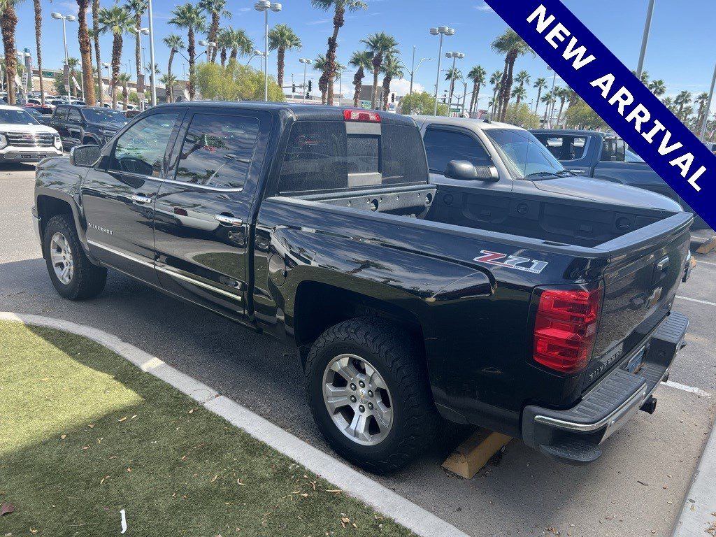 2015 Chevrolet Silverado 1500 LTZ photo 2