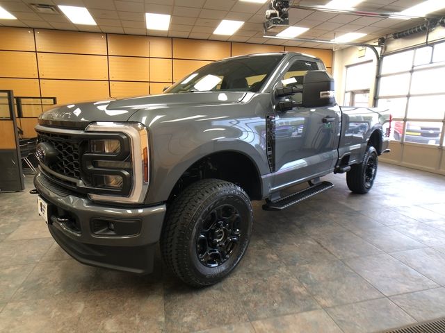 2026 Ford F-250 photo 4