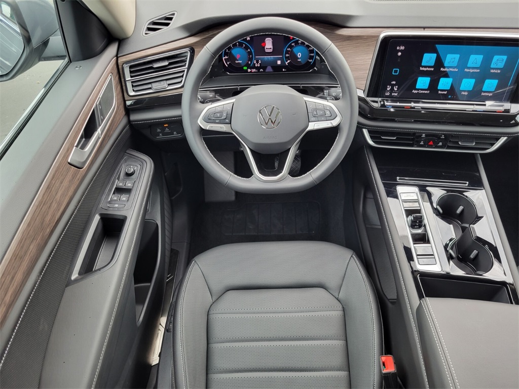 2026 Volkswagen Atlas SEL photo 7