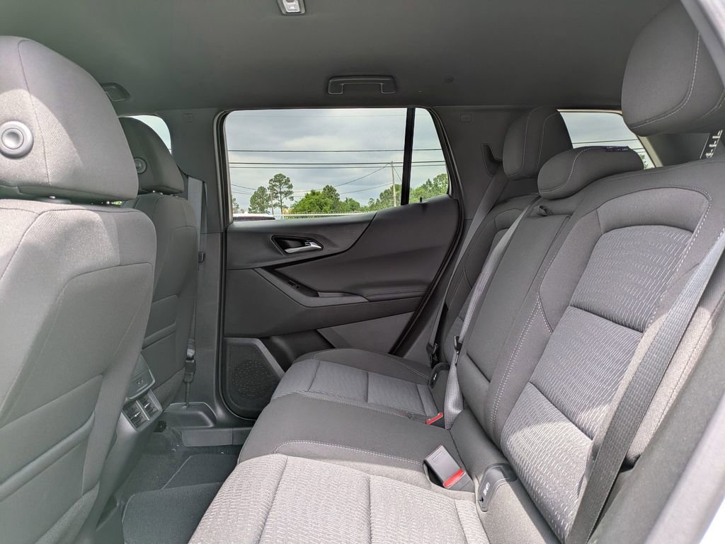 2025 Chevrolet Equinox LT photo 19