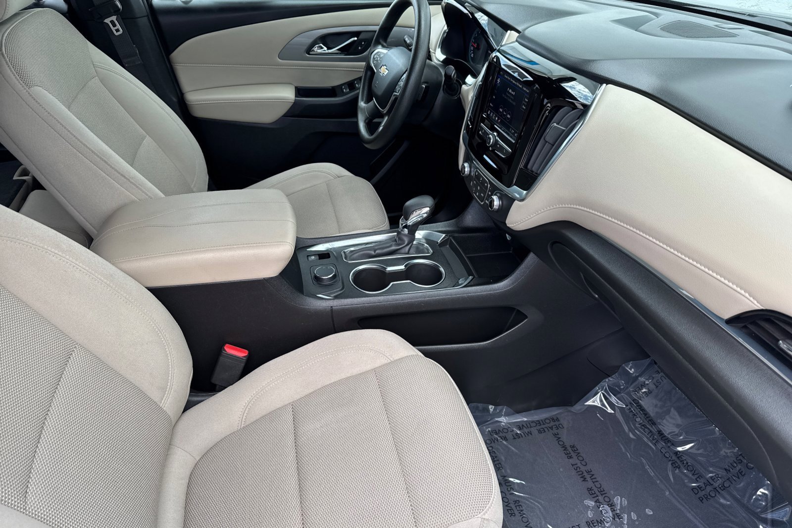 2023 Chevrolet Traverse LS photo 18