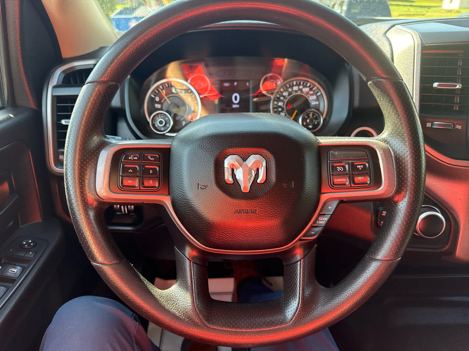 2020 Ram 2500 Tradesman photo 18