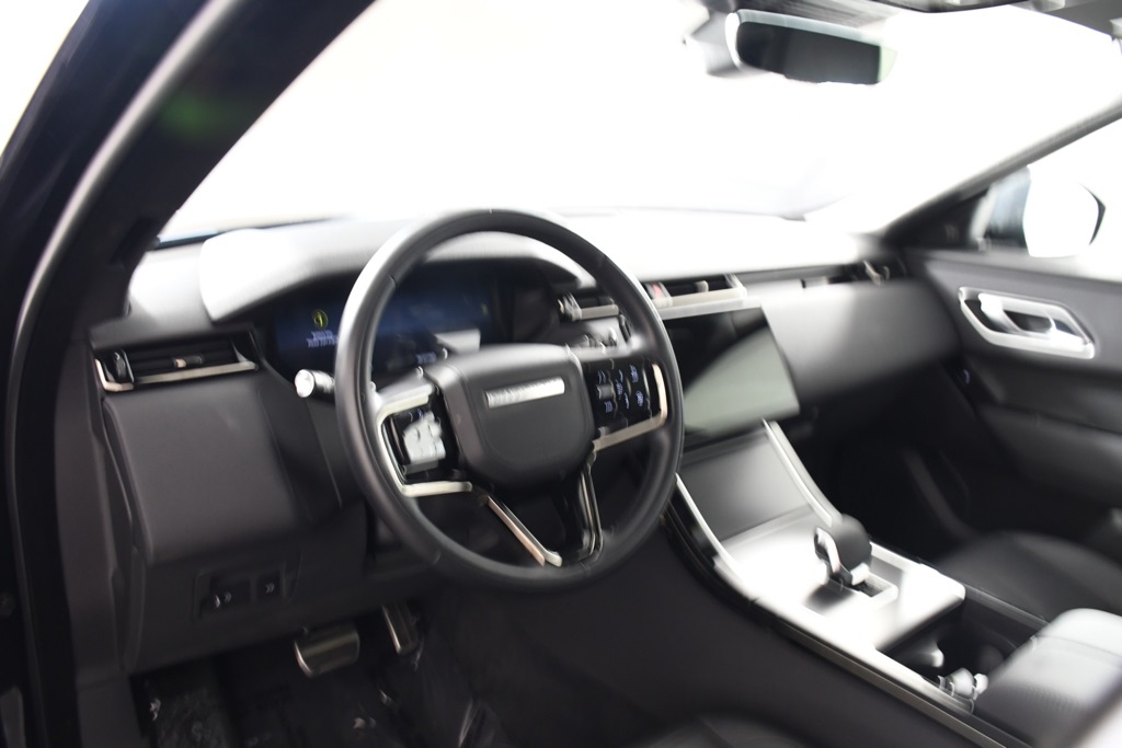 2025 Land Rover Range Rover Velar SE photo 11