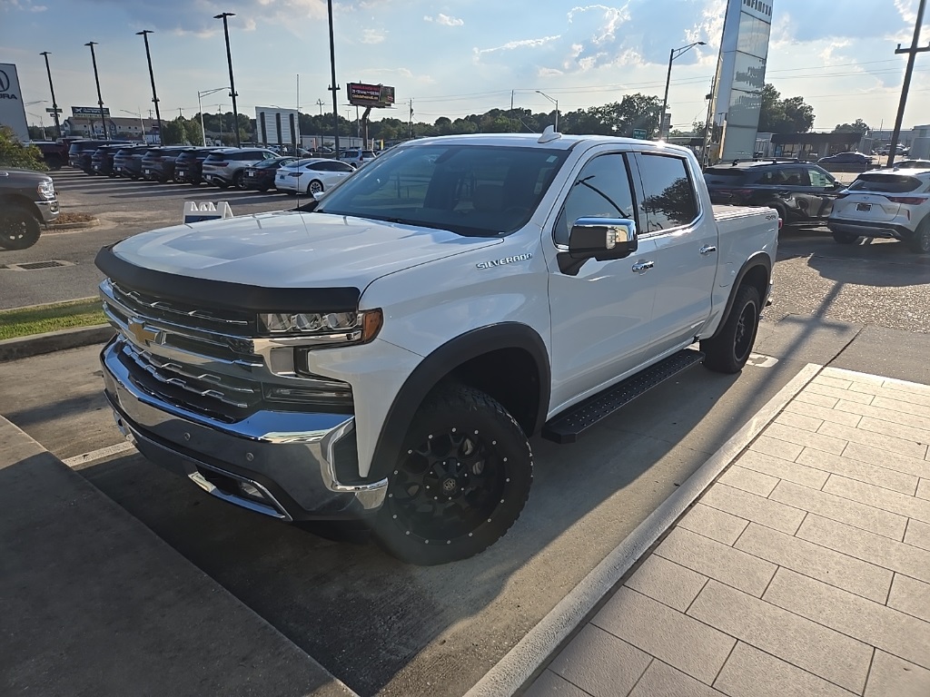 2019 Chevrolet Silverado 1500 LTZ photo 2