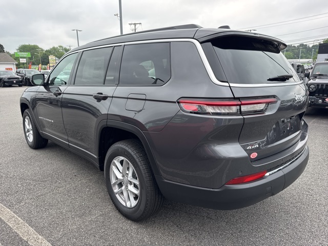 2025 Jeep Grand Cherokee Laredo X photo 5