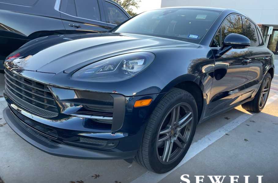 2021 Porsche Macan Base's photo