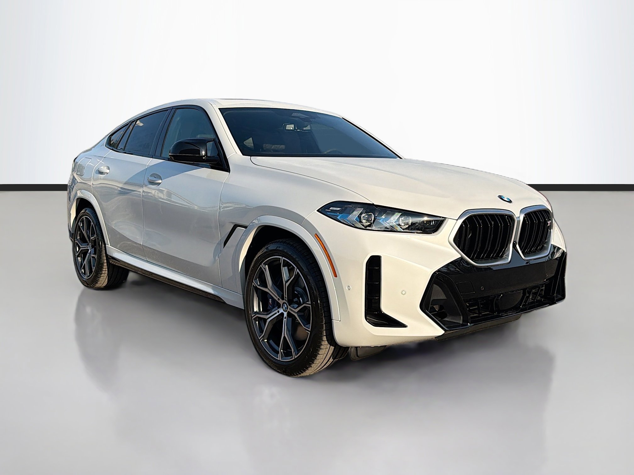 2026 BMW X6 M60i's photo