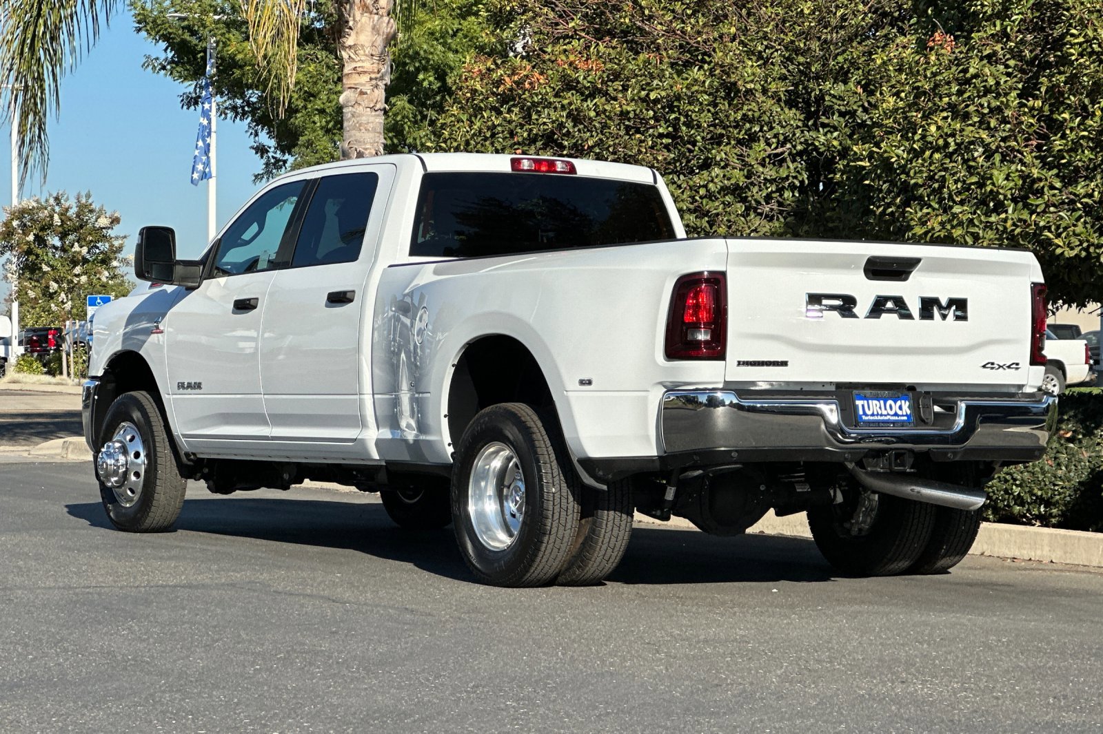 2026 Ram 3500 Big Horn photo 6