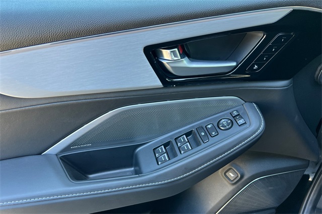 2025 Acura MDX SH-AWD Technology photo 11