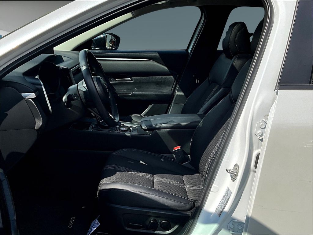 2023 Mazda CX-50 2.5 Preferred Plus photo 11