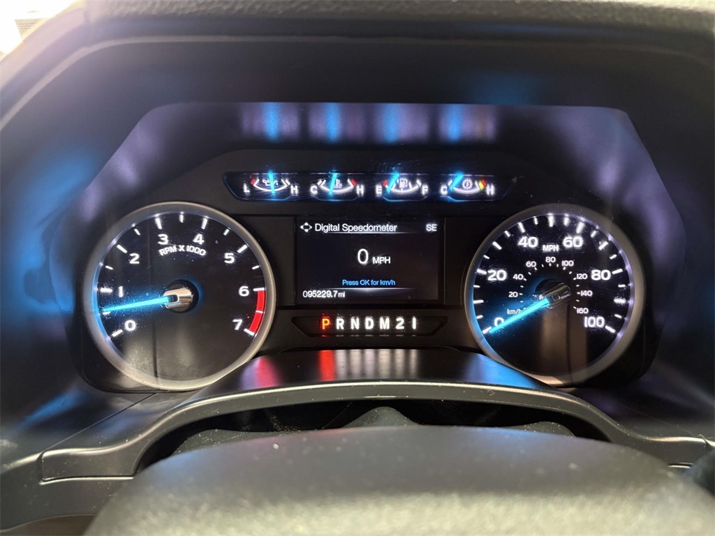 2019 Ford F-250 XLT photo 14