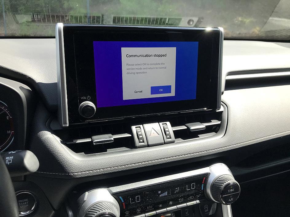 2023 Toyota RAV4 XLE Premium photo 20
