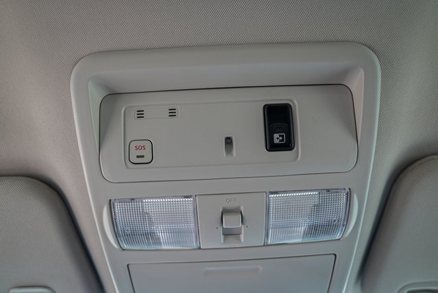 2018 Nissan Titan Platinum Reserve photo 26