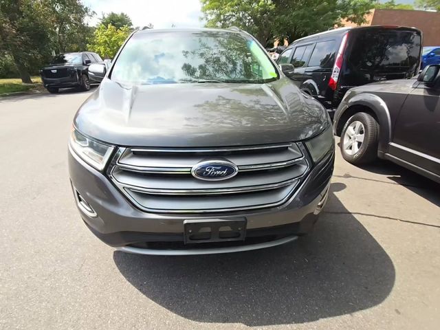 2016 Ford Edge SEL photo 4