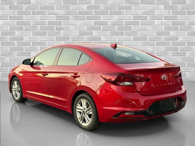 2020 Hyundai Elantra SEL photo 3