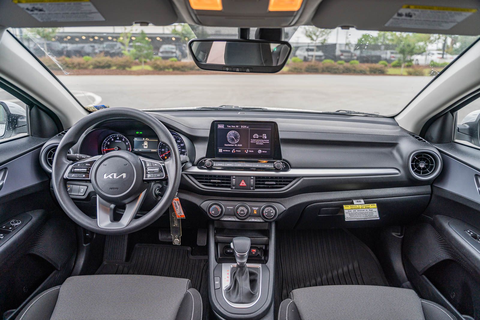 2024 Kia Forte LXS photo 20