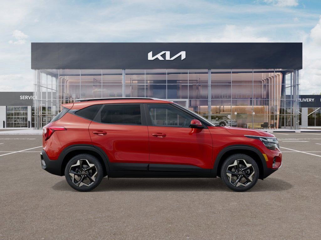 2025 Kia Seltos S X-Line photo 6