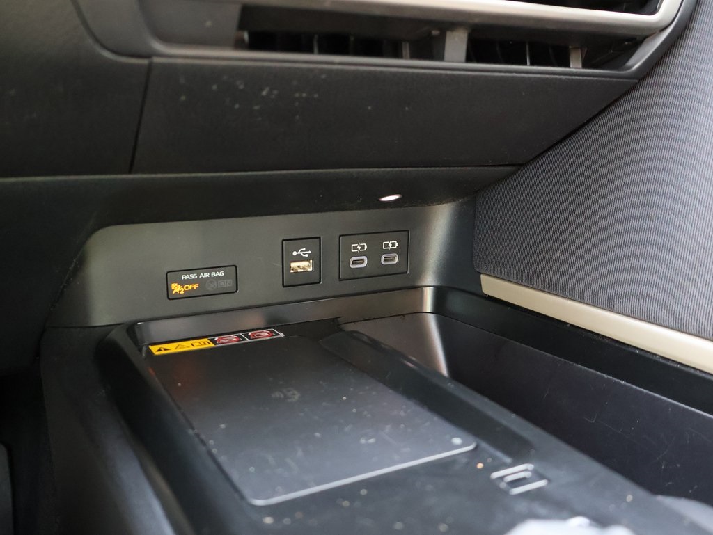 2025 Toyota Camry LE photo 36